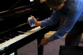 Siri trên iPhone 4S có thể chơi đàn piano?