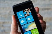 HTC Titan II và Nokia Lumia 900 cùng được ra mắt vào 8/4
