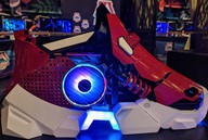 Ngỡ ngàng với chiếc PC cực đỉnh, thiết kế nhỏ gọn đẹp như giày thể thao
