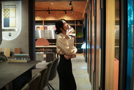 Đúng 1 khoảnh khắc, Lê Bống khiến cộng đồng mạng không thể rời mắt