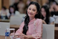 Hot girl người Tày 24 tuổi mà trông như mới 15, đóng băng nhan sắc đỉnh vô cùng!