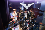 Siêu sao T1 tiếp tục có thêm một thống kê "đáng quên"