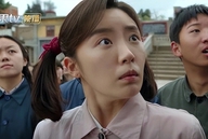 Mỹ nhân U32 vẫn bất chấp đóng thiếu nữ 14 tuổi, nũng nịu như công chúa khiến ai nấy sởn da gà