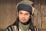 Nghịch lý Kim Dung: Tại sao Quách Tĩnh lấy 1 địch 100 dễ như chơi, còn "Chiến thần" Tiêu Phong lại bất lực?