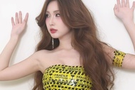 Xứng danh đệ nhất "trend băng keo", hot girl Thanh Mèo lại khiến dân tình ngơ ngác vì sắc vóc quá nuột!
