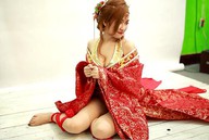 Bất ngờ xuất hiện clip hậu trường của Trang Moon đầy vui nhộn