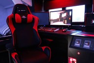 Lộ diện góc chơi game đẹp như chỉ có trong mơ của một game thủ