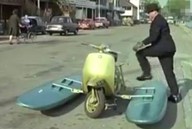 Đồ chơi đặc biệt cho gamer Việt: Xe máy xuồng