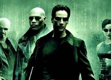 The Matrix 4 tiếp tục hé lộ hậu trường hoành tráng với những vụ nổ tung cả xe lên trời mà không cần đến CGI