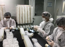 Hàn Quốc chế tạo hàng trăm ngàn kit thử virus corona trong 3 tuần thế nào?