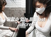 Đeo khẩu trang và ngồi chơi piano trên sóng, nữ Youtuber khiến cộng đồng mạng ngỡ ngàng với nhan sắc thật