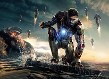 Tony Stark trong đoạn cuối Iron Man 3 là giả, do công nghệ CGI tạo ra để thay cho "bản gốc" đang tạm nghỉ vì gãy chân