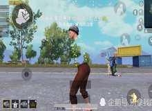 Chết ngất khi thấy thứ “dị hợm” chỉ có nửa thân người trong PUBG Mobile, game thủ kinh hoàng nhận ra đấy chưa phải điều ghê tởm nhất