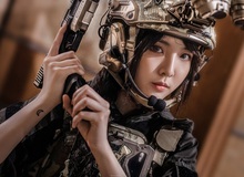 Hotgirl hoá thân thành nữ chiến binh đậm chất Call of Duty, đã đẹp lại còn ngầu chẳng chê vào đâu được!