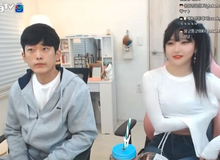 Mặc áo bó sát rồi để lộ chi tiết "nhạy cảm" ngay trên sóng, nữ streamer xinh đẹp vội vàng "sửa sai" nhưng không kịp