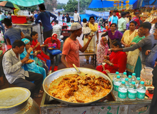 Món cơm rang huyền thoại này đã thống trị bữa ăn ba miền đất Ấn Độ, Pakistan và Bangladesh như thế nào?