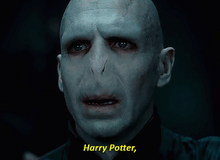 Thì ra đây là cách ekip Harry Potter làm mũi Voldemort "biến mất": 1 thủ thuật nhỏ mà nhìn "thật trân", hậu trường lại quá mất hình tượng!