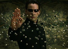 The Matrix 4 công bố tựa đề chính thức: Resurrections - Tái sinh, Neo và Trinity đều tái xuất nhưng lại mắc kẹt trong ma trận vì mất sạch ký ức