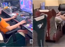 Định "chớp nhoáng" một ván LMHT rồi đi học, nữ game thủ bất ngờ bị cách ly ở quán net 9 ngày, leo thẳng một mạch lên Thách Đấu