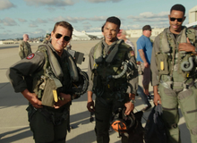 Tom Cruise tiếp tục hóa phi công trong Top Gun Maverick, huyền thoại năm nào được hồi sinh