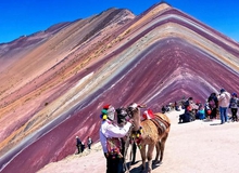 Núi Vinicunca: Kỳ quan thiên nhiên đáng kinh ngạc, đẹp đến nỗi được mệnh danh là "cầu vồng" siêu thực nhất hành tinh