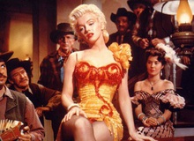 8 đặc điểm khiến khán giả mê mẩn "quả bom tóc vàng" Marilyn Monroe đến tận ngày nay