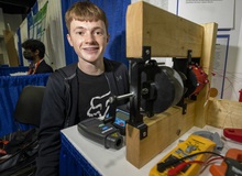 Nam sinh 17 tuổi thiết kế động cơ có khả năng biến đổi ngành công nghiệp ôtô điện
