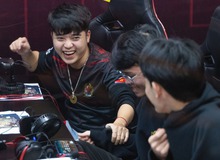 Một đội tuyển Esports nổi tiếng của Việt Nam được fan hứa donate 100 triệu đồng