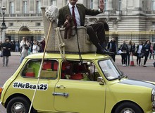 Mr. Bean nói cảm thấy "bị lừa" bởi xe điện, khuyên người dùng chỉ nên mua với điều kiện này