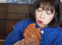 Ngoại hình nhỏ nhắn của cô gái ăn khỏe nhất Hàn Quốc