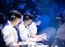 Truyền thông LPL bất ngờ ám chỉ "T1 đang "làm hại" cả LCK”
