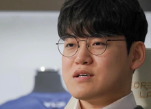 Chị gái update truyện ngắn, Gumayusi cũng đã nói lời chia tay T1