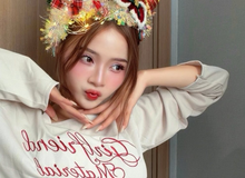 Hoá thân thành cây thông Noel, hot girl khiến triệu anh em “gục ngã” vì quá dễ thương