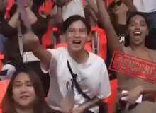 Đi xem bóng chuyền, hot girl cổ vũ đến mức hớ hênh