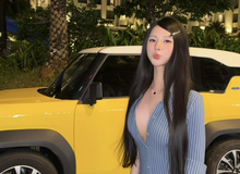 Mạnh tay phanh cúc, Uyên Ni khiến người xem mê mẩn không thoát ra được