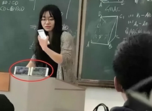 Chơi game trong lớp, nữ giáo viên xinh đẹp “chơi chiêu” cao tay khiến học sinh “nhìn nhân vật mà lệ tuôn rơi”