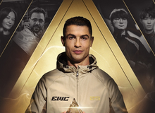CR7 xác nhận góp mặt EWC 2025, cộng đồng réo tên Faker