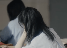 Visual thời đi học của búp bê đẹp nhất Trung Quốc: Da trắng mặt nhỏ mắt to, bao nhiêu cái đẹp tụ hết vào một người