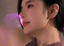 Nữ streamer nhảy "bay cả filter", lộ nguyên hình trên live khiến người xem hoảng hồn