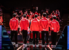 Thượng tầng T1 tiết lộ kế hoạch "không tưởng" khiến fan nhớ đến Zeus và Gumayusi