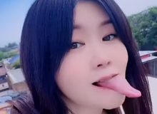 Hot girl khoe biệt tài "độc nhất vô nhị", chỉ sử dụng 1 bộ phận cơ thể cũng khiến anh em game thủ sửng sốt
