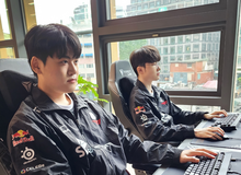 Trong cùng ngày, cặp "chú - cháu" nhà T1 lập kỷ lục "khủng"