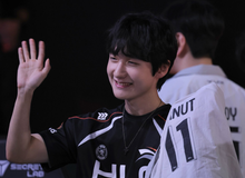 Peanut thông báo "last dance", fan HLE mong "kích hoạt nội tại"