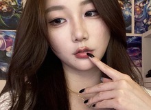 Camera lia gấp gái xinh nóng bỏng, chiếm "spotlight" góc Co-streamer tại LCP