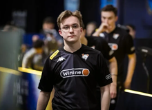 Game thủ CS2 nổi tiếng bị "scam" trắng trợn, "bay màu" hơn 1 tỷ đồng chỉ trong nháy mắt