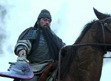 Lưu Bị giao "điểm nóng" Kinh Châu cho Quan Vũ: Không còn cách nào khác