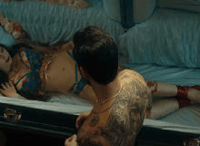 Thích xem phim 18+ thì cứ 4 cái tên này mà chiến: 3 vòng nóng bỏng mắt, đúng chuẩn toàn cực phẩm