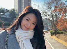 Việt Nam có 1 mỹ nhân đúng chuẩn “sách giáo khoa visual” nhưng cứ cất giọng là nhan sắc giảm hẳn một nửa