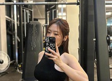 Hot girl thả dáng vibe “tiểu thư Hàn Quốc” nhưng lại kèm tag làm fan đứng ngồi không yên