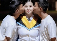 Rất gây tranh cãi: Cô gái công khai yêu hai anh em sinh đôi cùng lúc, gia đình đôi bên đều đồng ý